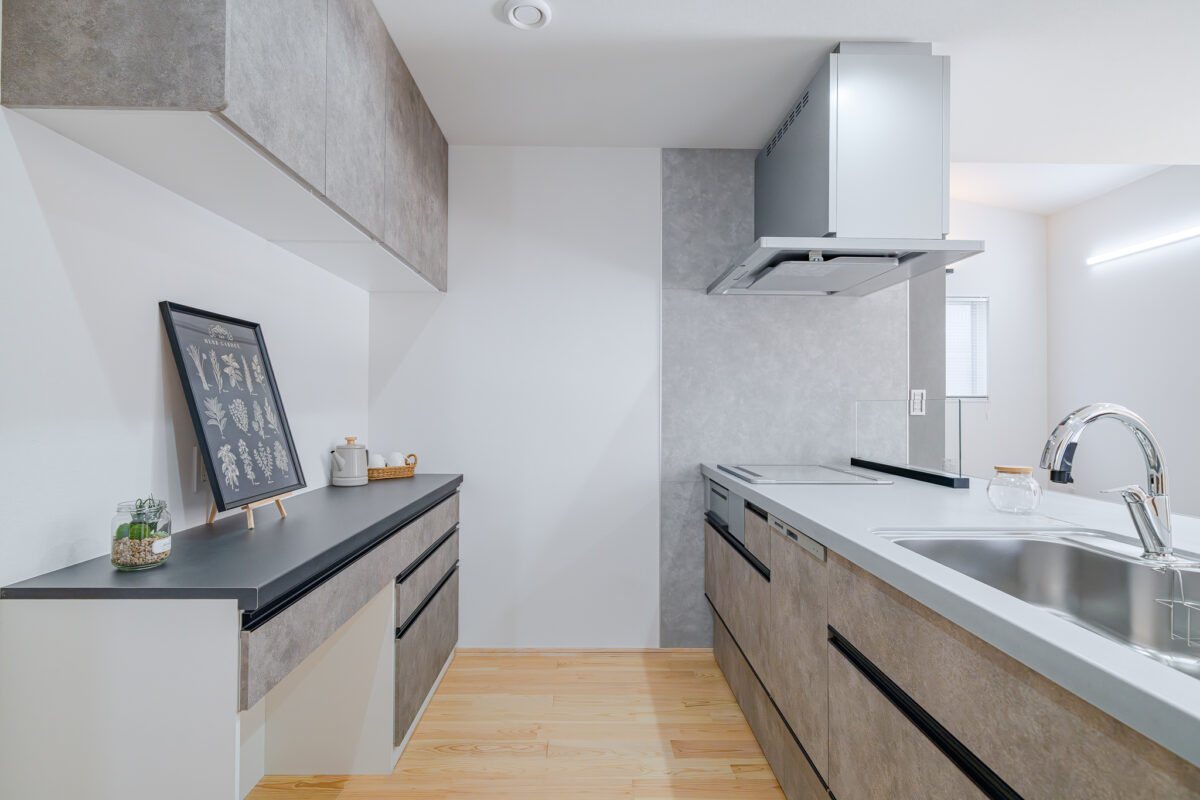 20代ご夫婦のこだわりが詰まった「ぐるっと回れる家」を撮影させていただきました！